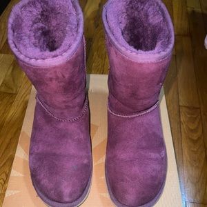Uggs Aster Color Women’s Size 7